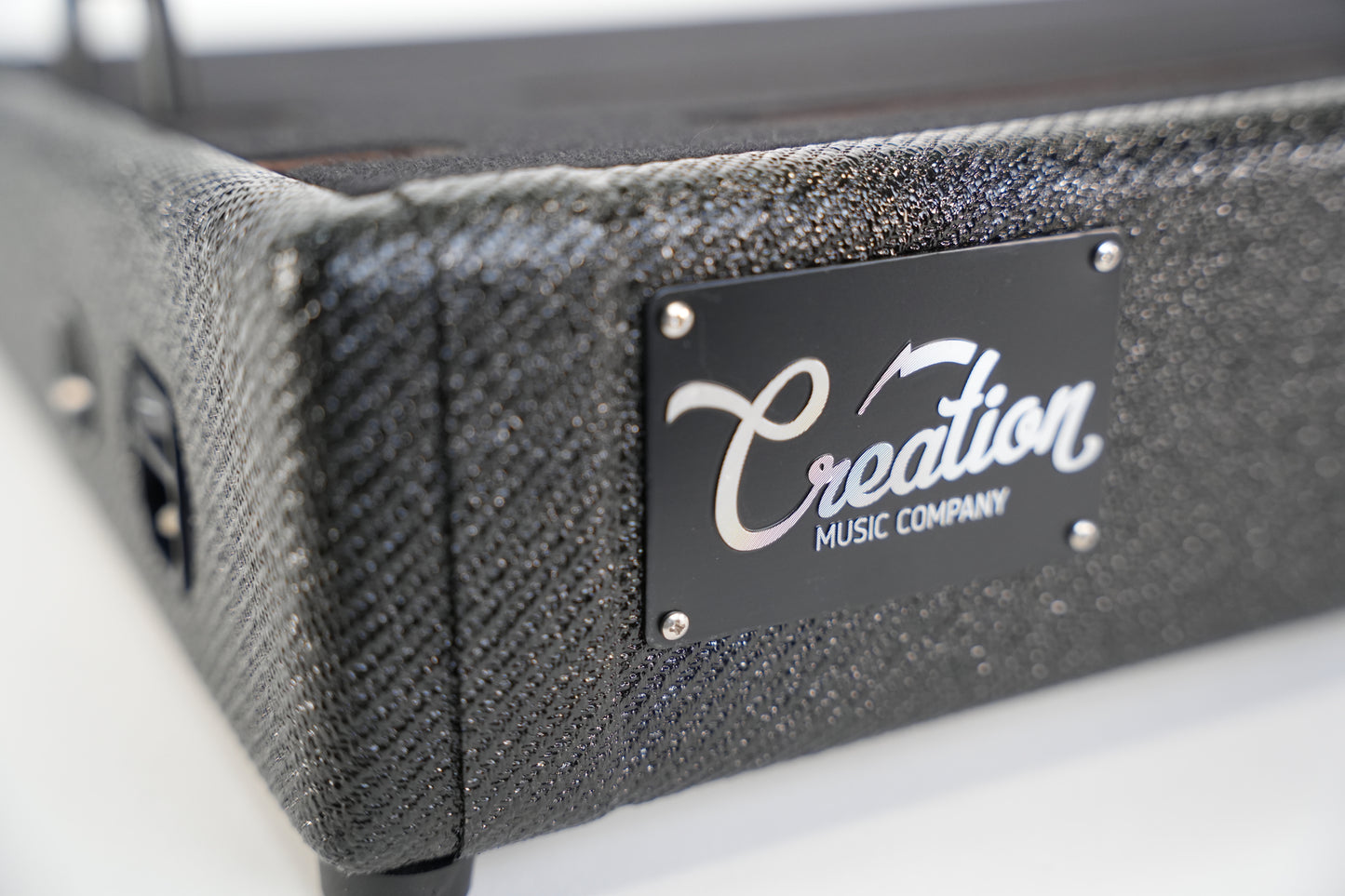 Custom Shop - Black Tweed - 24x16