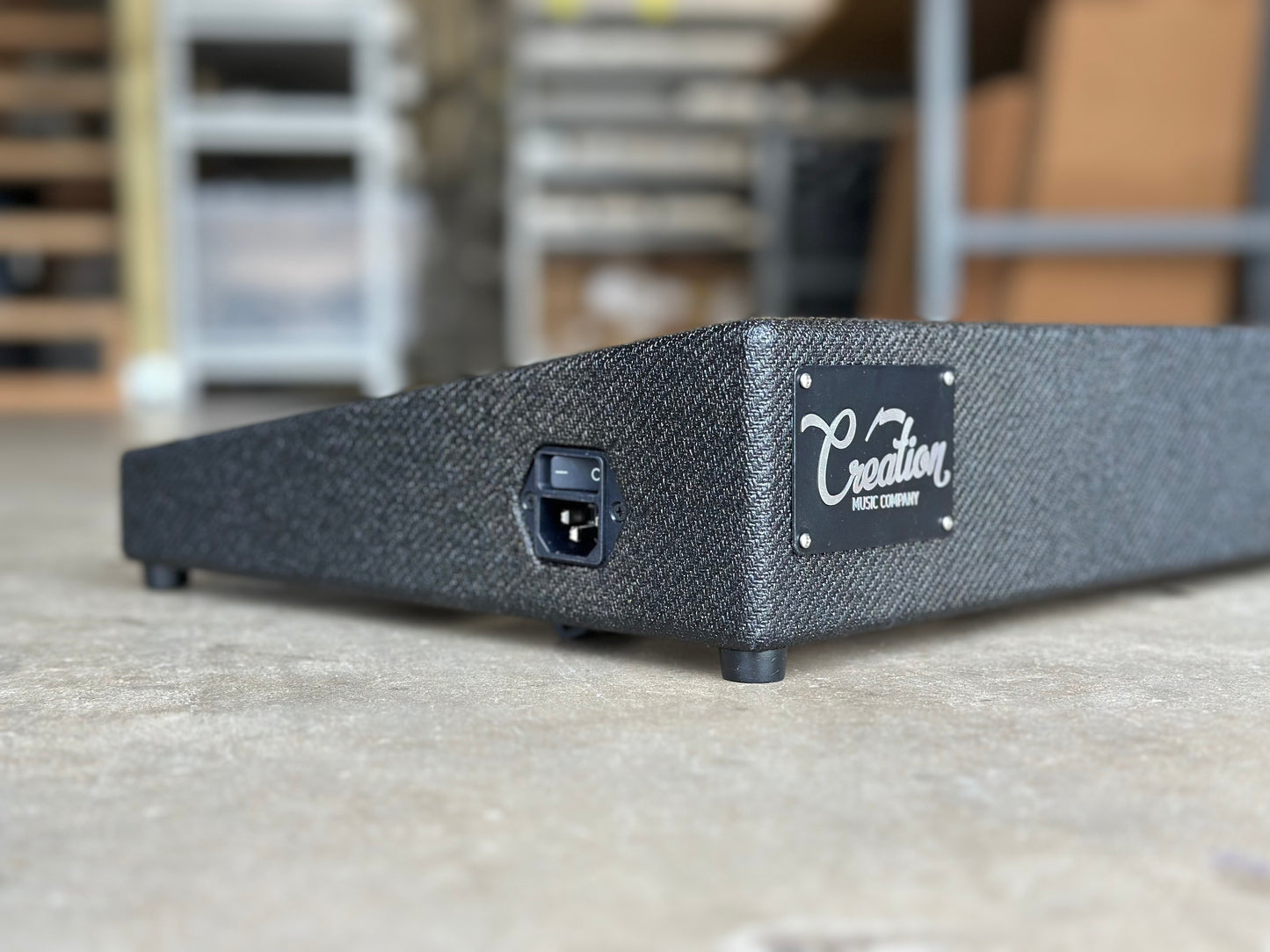 Custom Shop - Black Tweed Pedalboard - 18x12.5