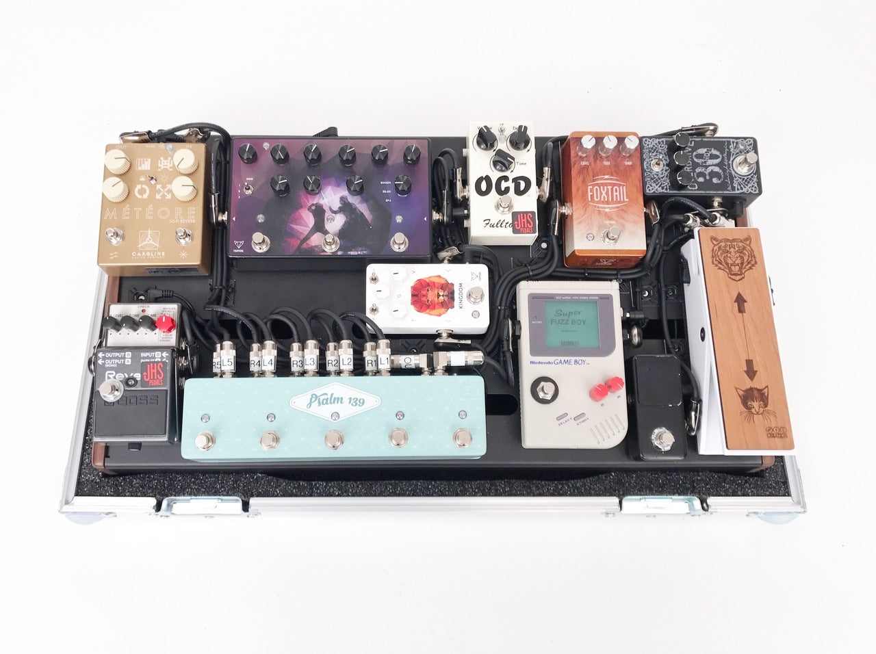 Custom Pedalboard Wiring Setup