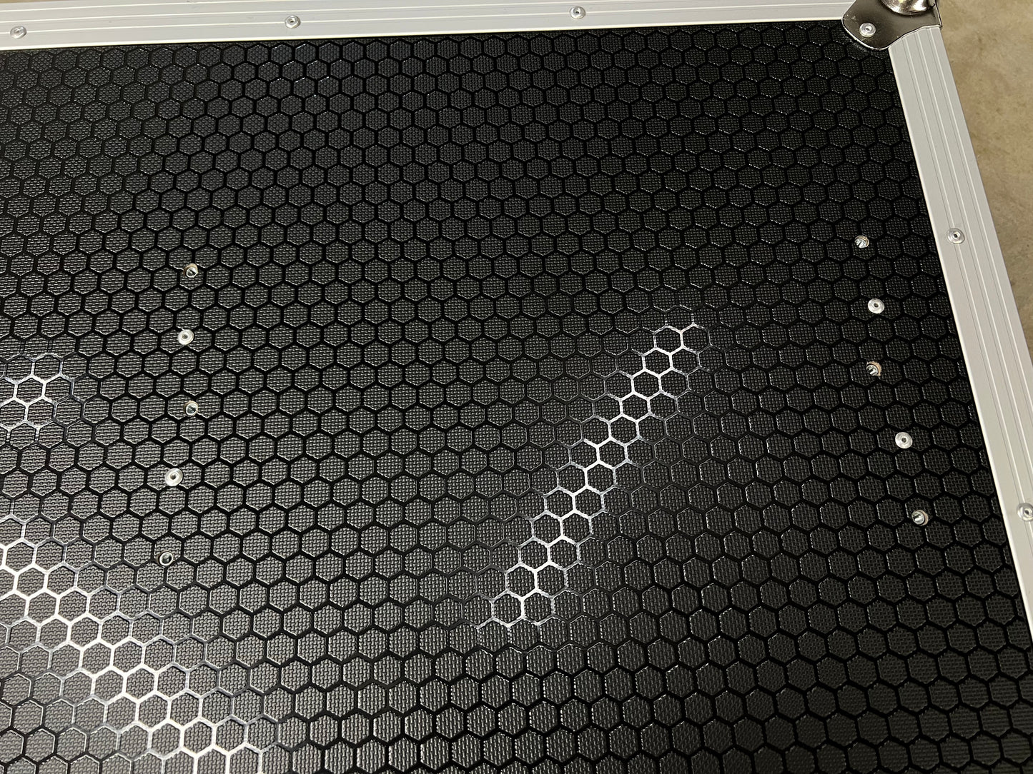 Closeout Prototype 24x16 Case