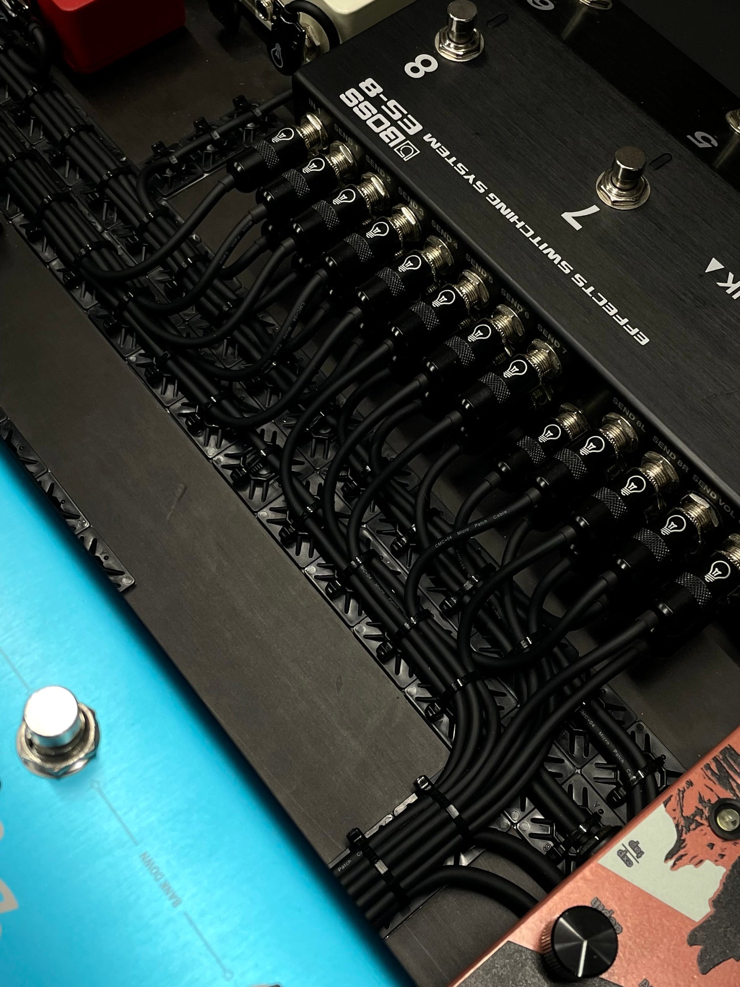 Custom Pedalboard Wiring Setup
