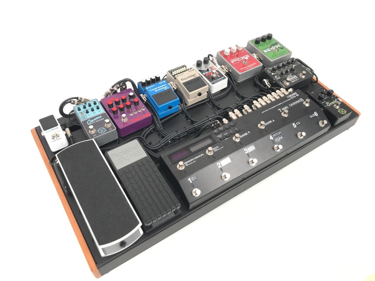 Custom Pedalboard Wiring Setup