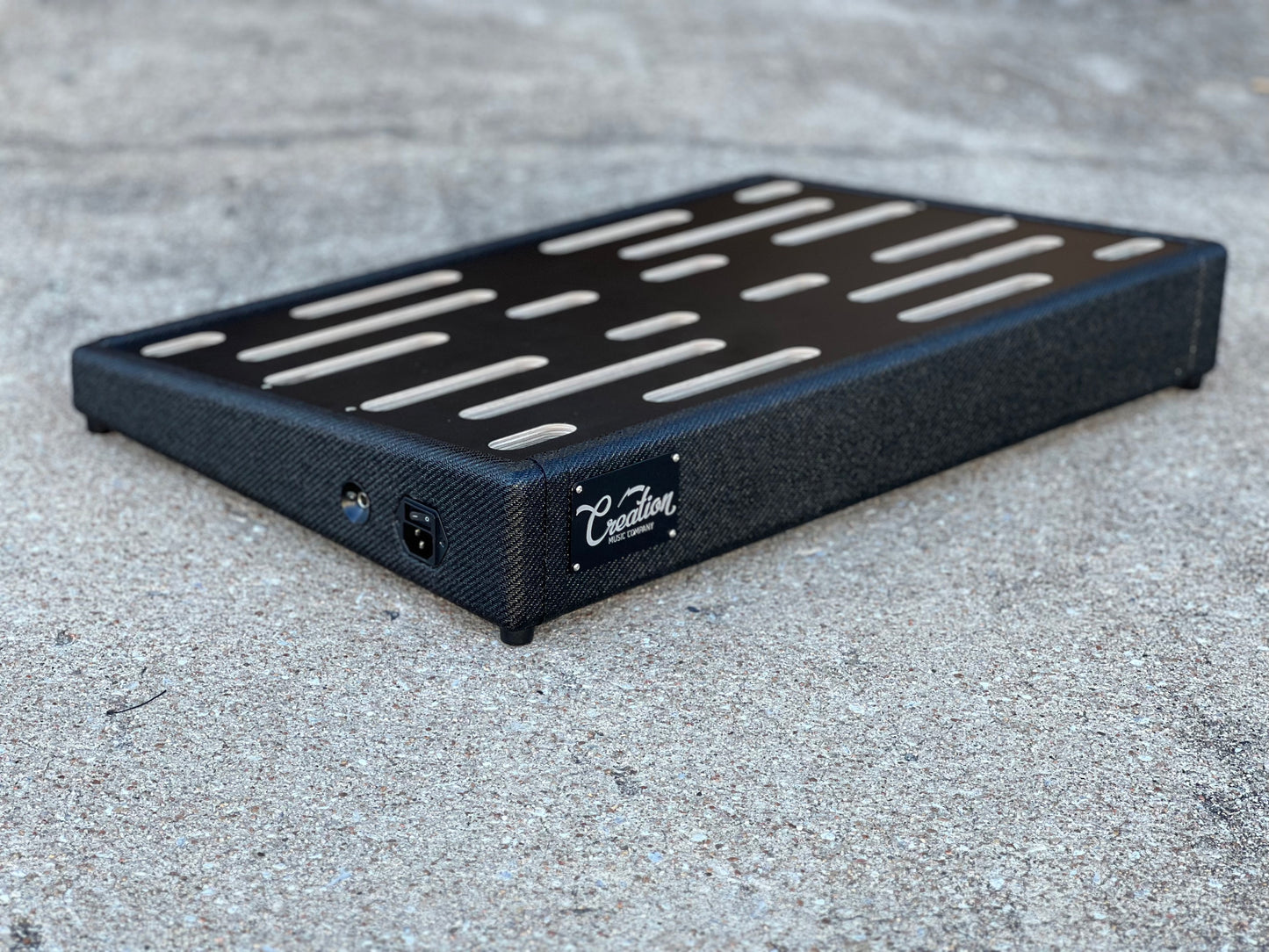 Custom Shop Pedalboard - Black Tweed