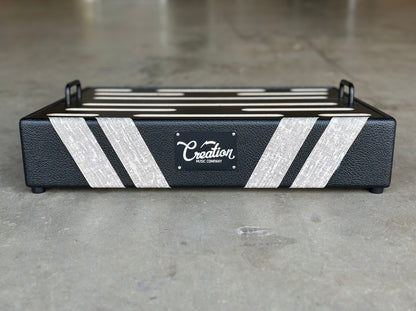 Custom Shop -  Black/Fawn Tolex Pedalboard - 18x16