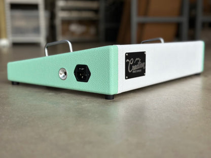 Custom Shop -  Seafoam/White Tolex Pedalboard - 18x12.5