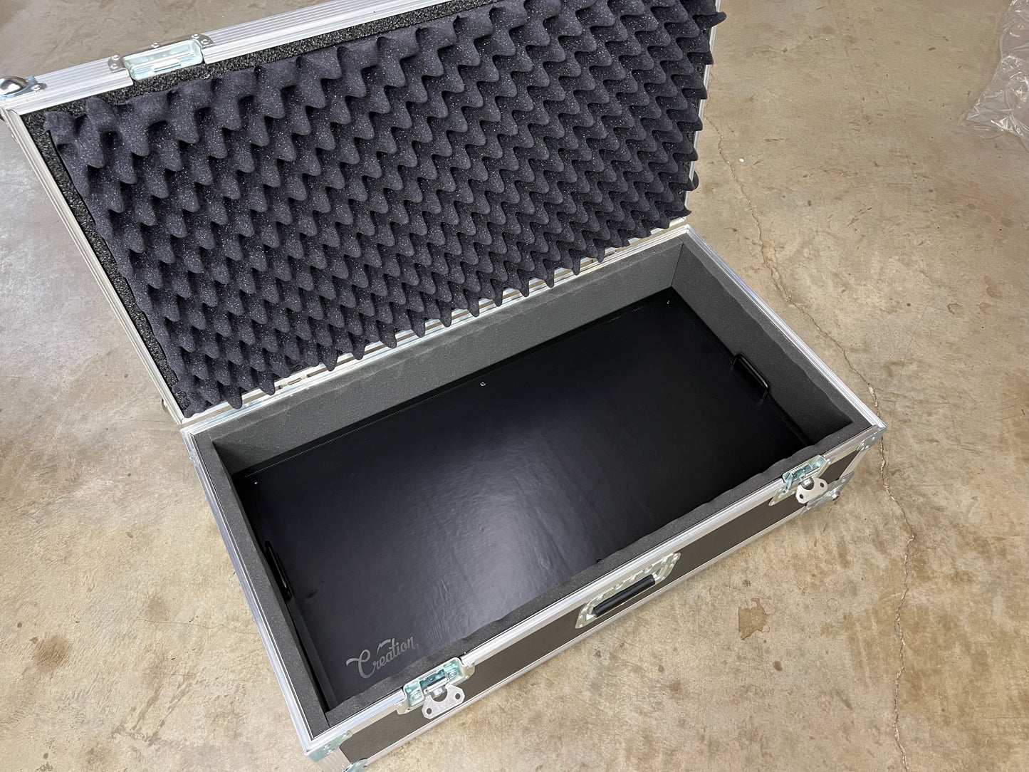 B-Stock 32x16 Drop-In Board and Case Bundle w/ Built In Casters